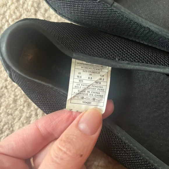 Patagonia Maha Breathe Mesh Leather Black Women's Flats - Picture 7 of 13